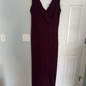 Red Sleeveless V-Neck Maxi Gown for Wedding Guests